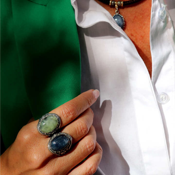 Mu Women's Ring in 925 silver and prehnite 