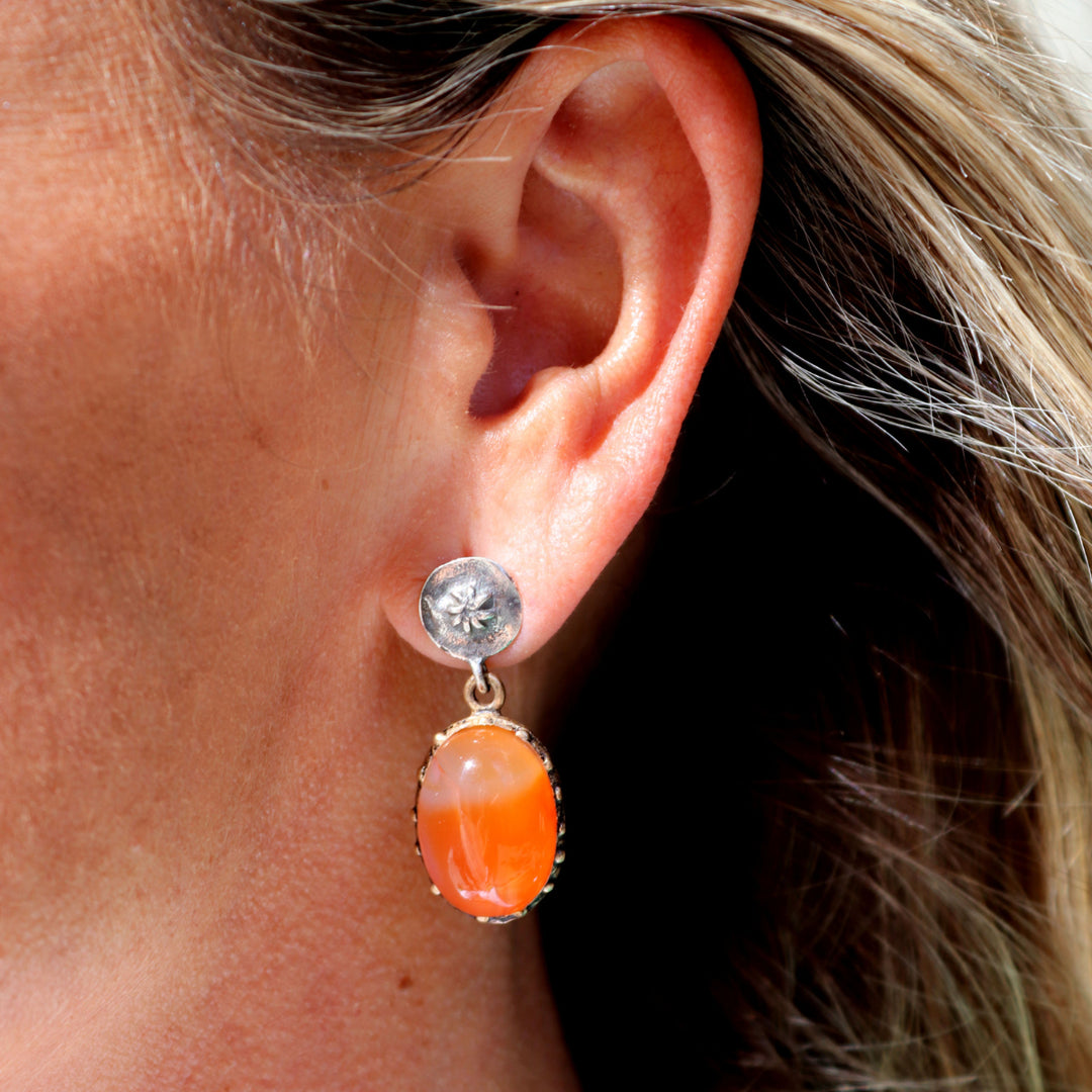 Women's Rin earrings made of carnelian and 925 silver