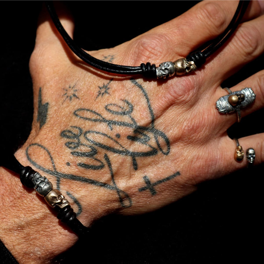 Collar Calavera Flaherty con Plata 925, cuero y bronce