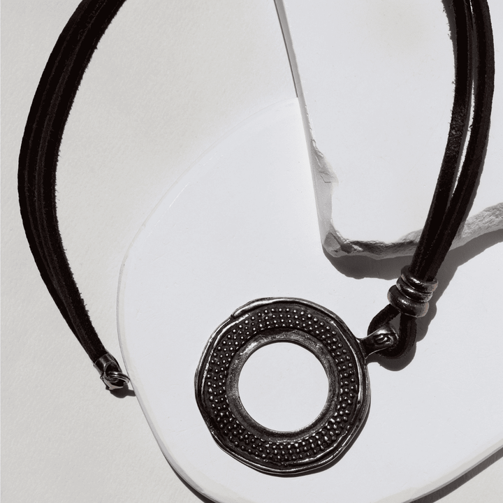 Tetsu Women's Leather Necklace with 925 Silver Circle Pendant 