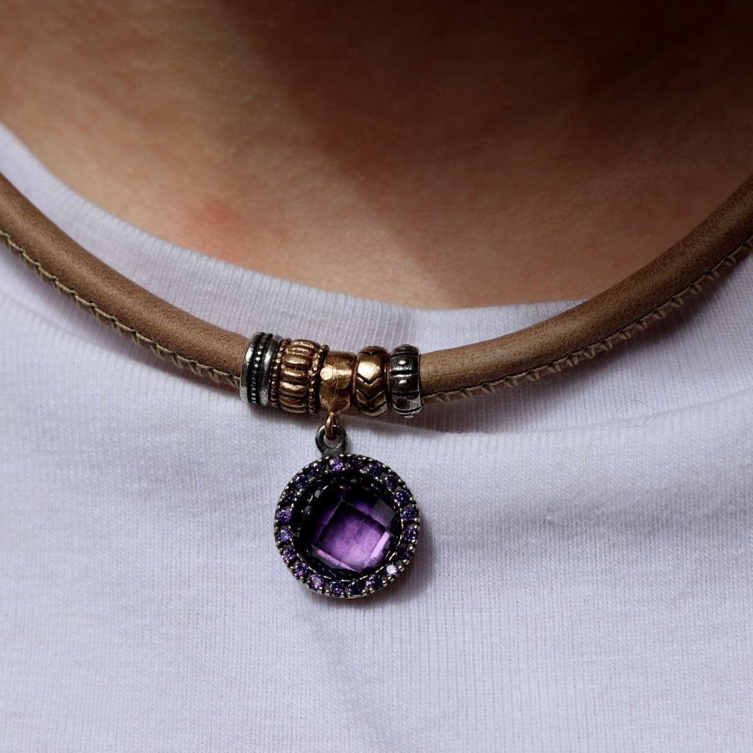 Collar Mujer Menara de Plata 925 con circonitas amatista cuero