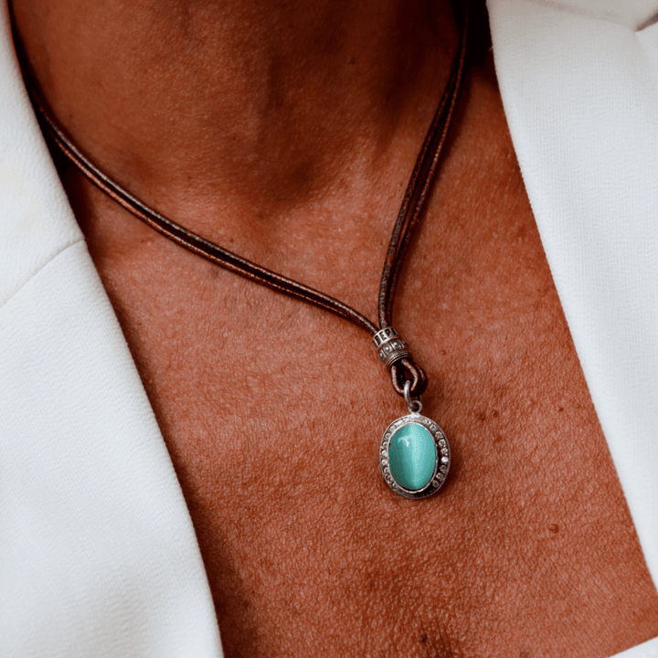 Meikai Damen-Lederhalskette mit blauem Stein und Zirkonanhänger