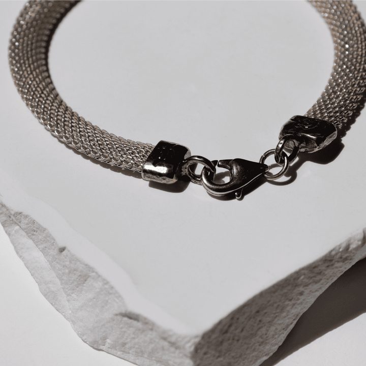 Pulsera Mujer Kori de malla de plata 925 y piezas de plata y bronce