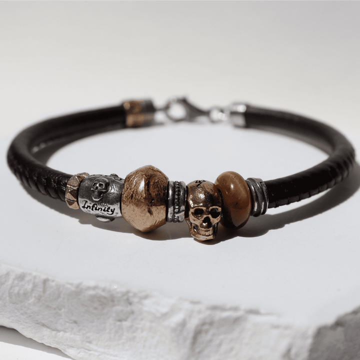Tatakai leather bracelet with bronze skull and tiger's eye resin