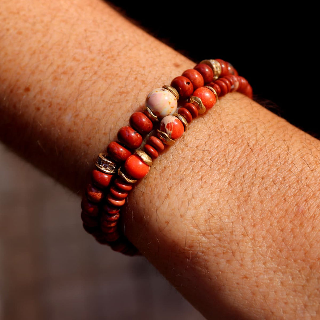 Pulsera de bolas de mujer Hanami de cornalina y coral con piezas de plata 925