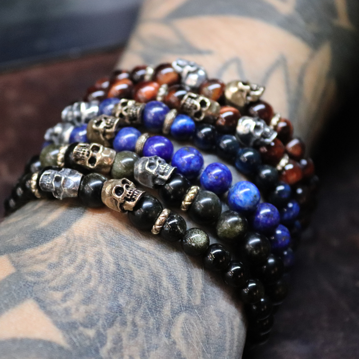 Yūrei blue tiger's eye bead bracelet with 925 silver and bronze skulls