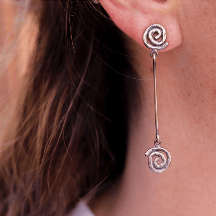 Pendientes Mujer Yamiyo colgantes largos con epirales de plata 925