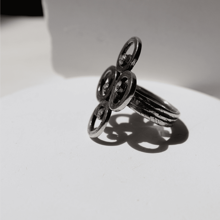 Anillo Mujer Enrai con espirales de plata 925 y puntos de bronce y cironita