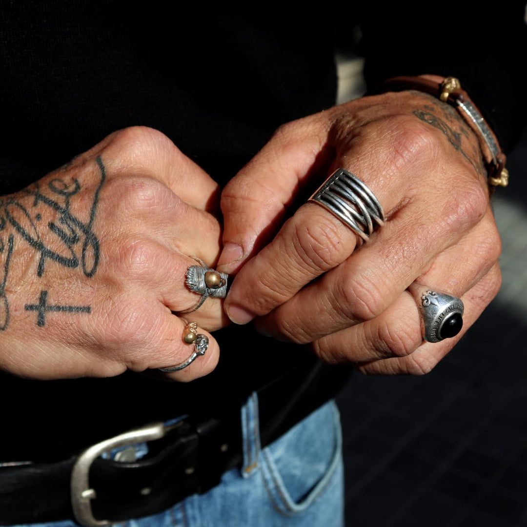 Anillo Calavera Akal de Plata 925 y bronce