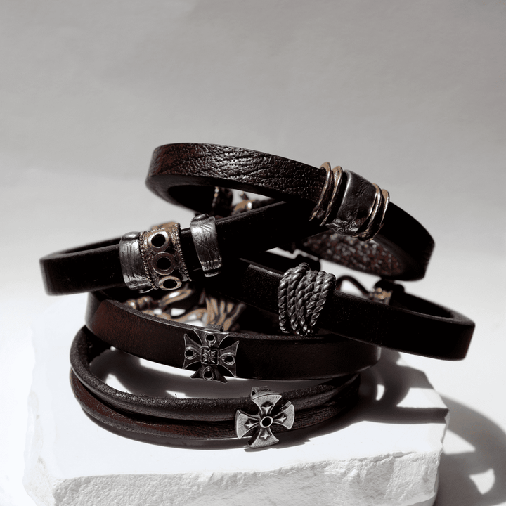 Pulsera Hombre Ryomen de cuero con piezas de plata 925 y bronce