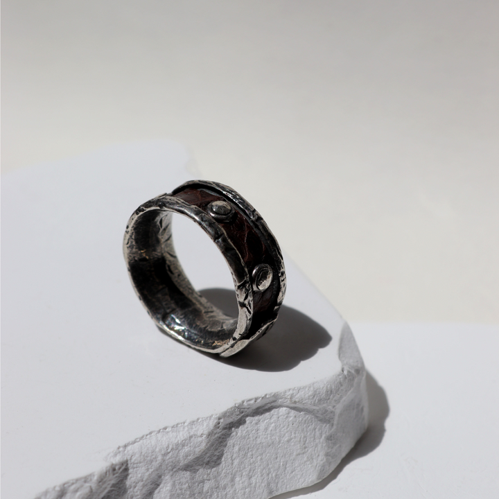 Anillo Hombre Hokai de plata 925 con cuero