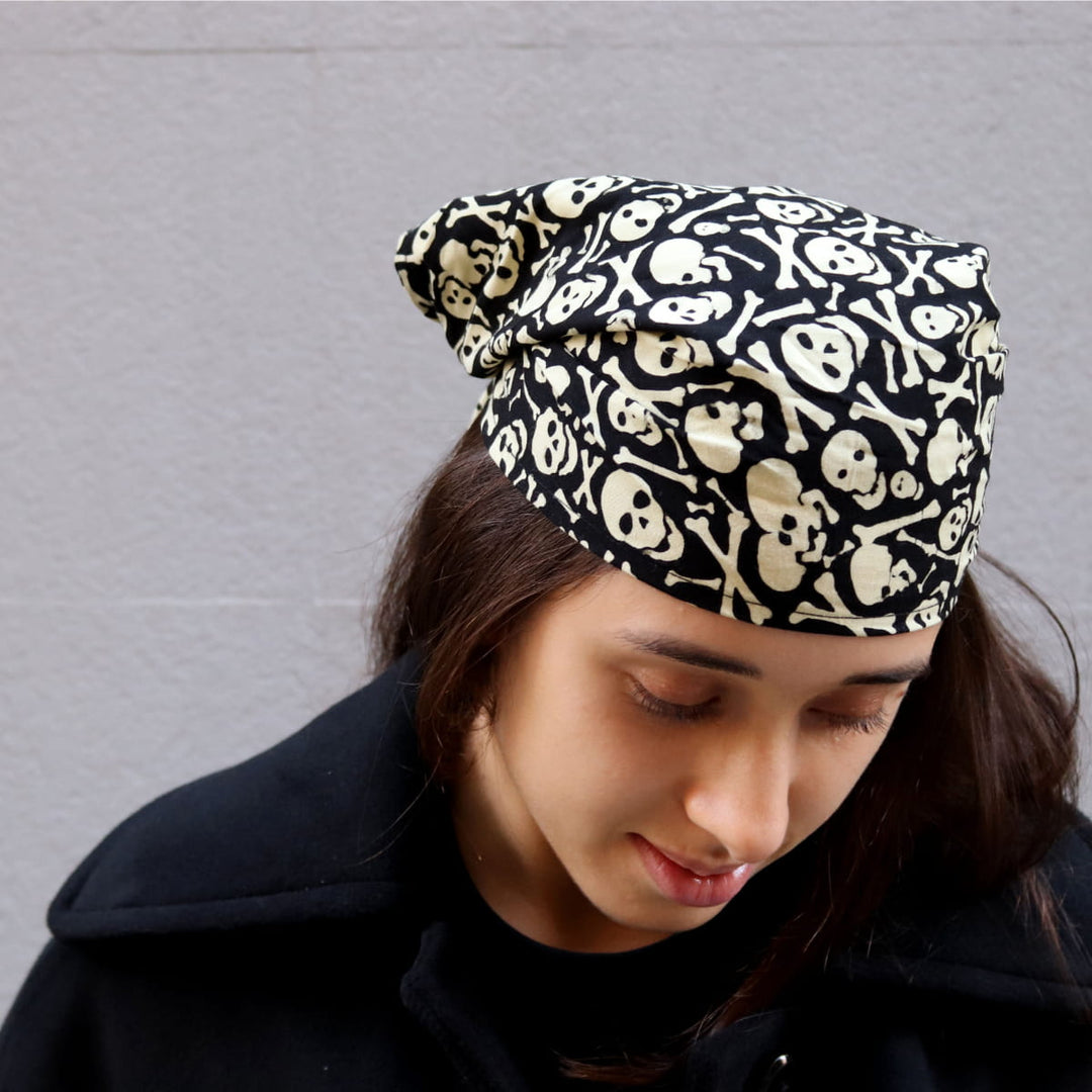 Bandana con estampado de calavera