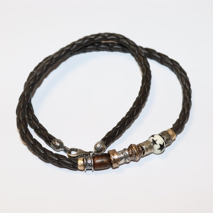 Collar de cuero Semte
