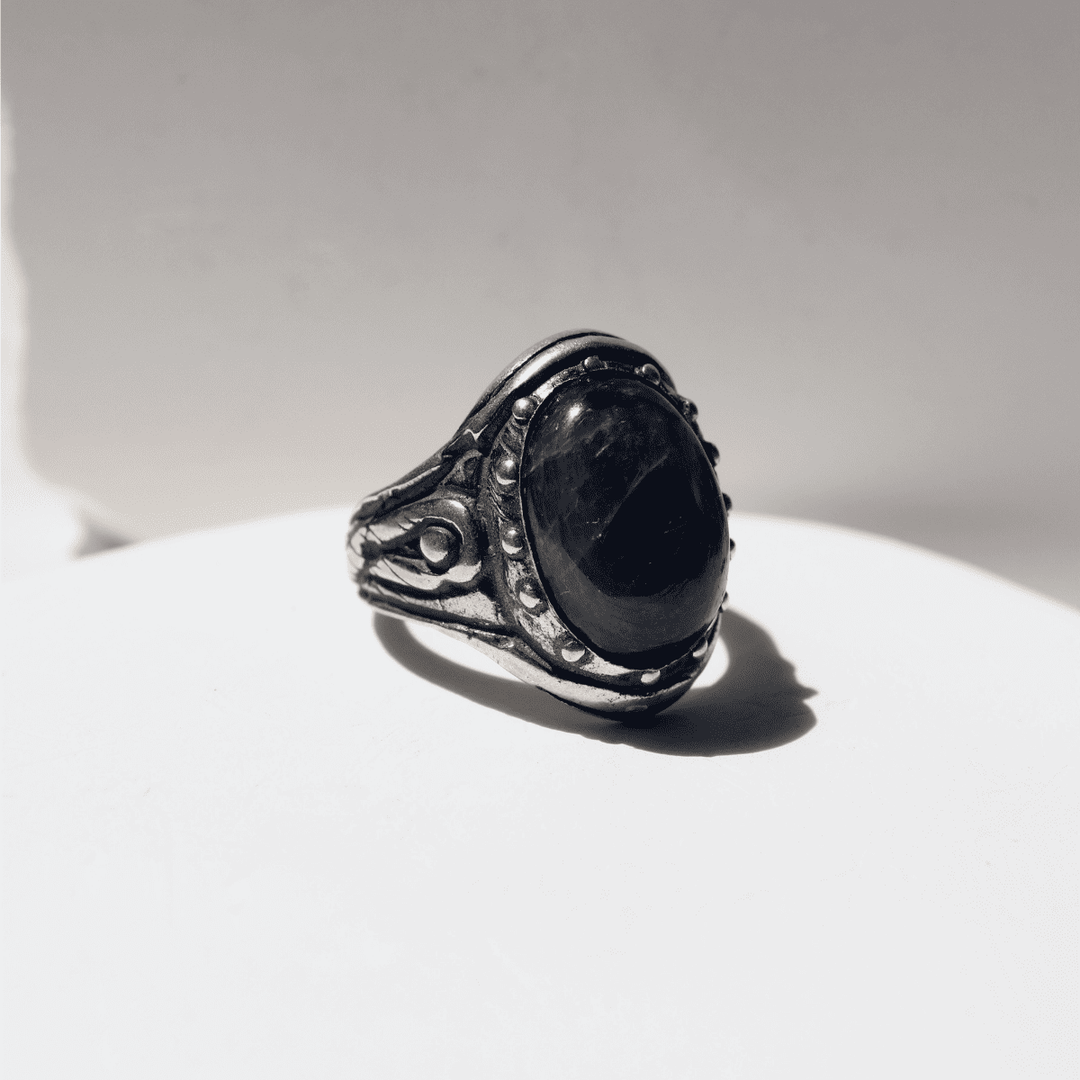 Raijin Damenring aus 925er Silber und blauem Kyanitstein