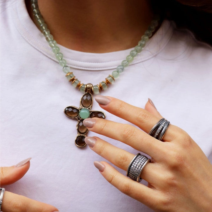 Mozambique Women's Necklace made of prehnite, smoky quartz and green chalcedony