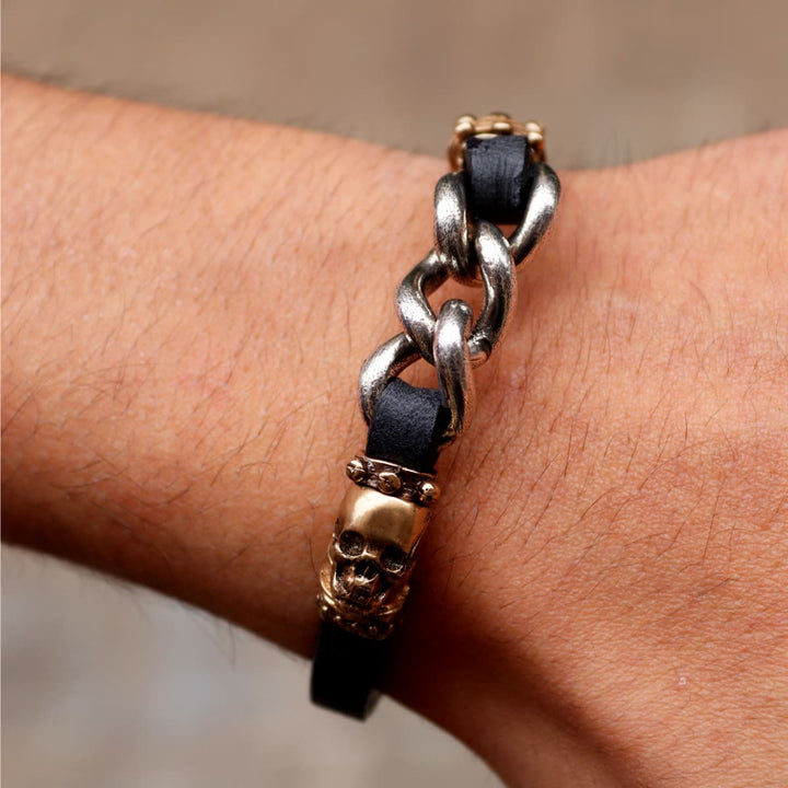 Armoni Skull Leather Bracelet
