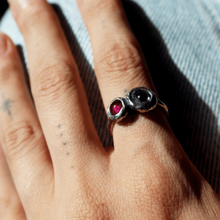 Kage Damenring in 925 Silber mit Rubin und Amethyst