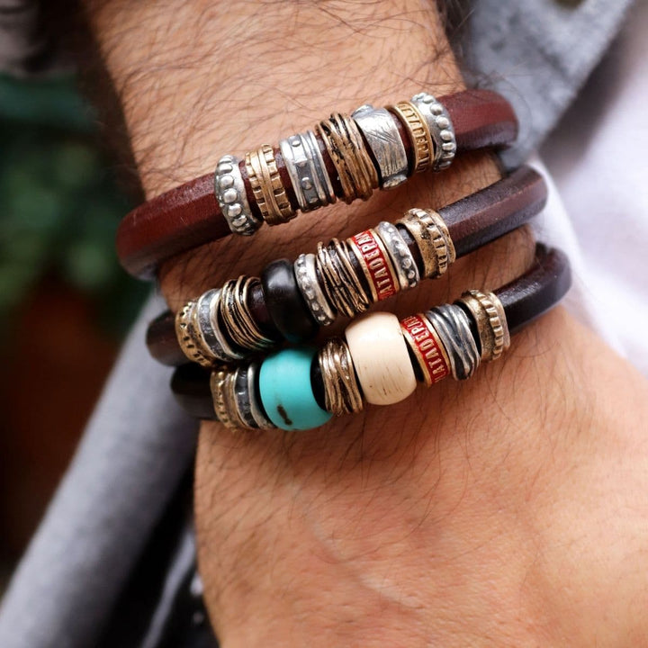 Aland Herren-Lederarmband mit türkisfarbenem und weißem Harz