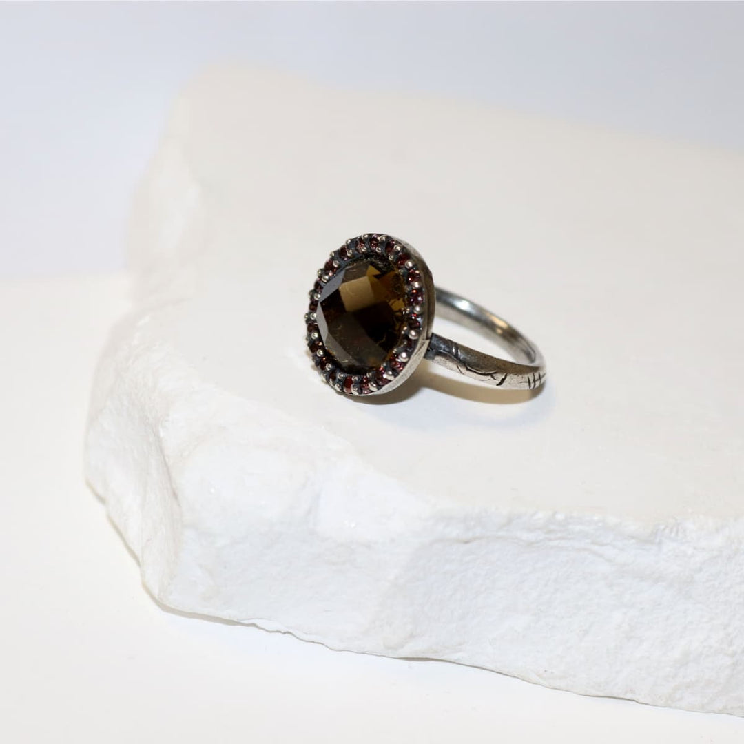 Anillo Mujer Sahara de Plata 925 con circonitas cuarzo fumé
