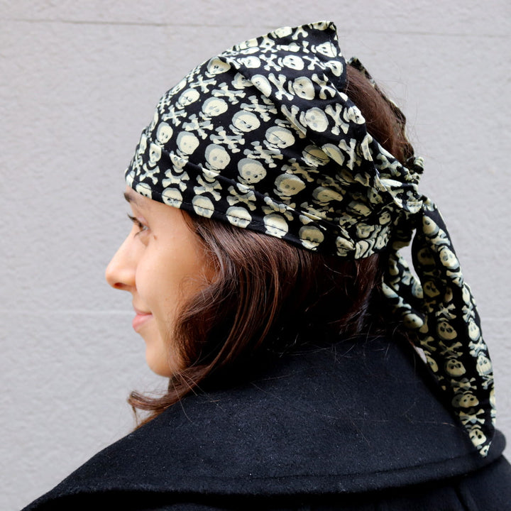 Bandana con estampado de calaveras en 3D