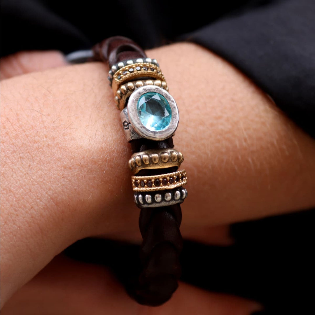 Banar Women's Bracelet made of braided leather and blue quartz