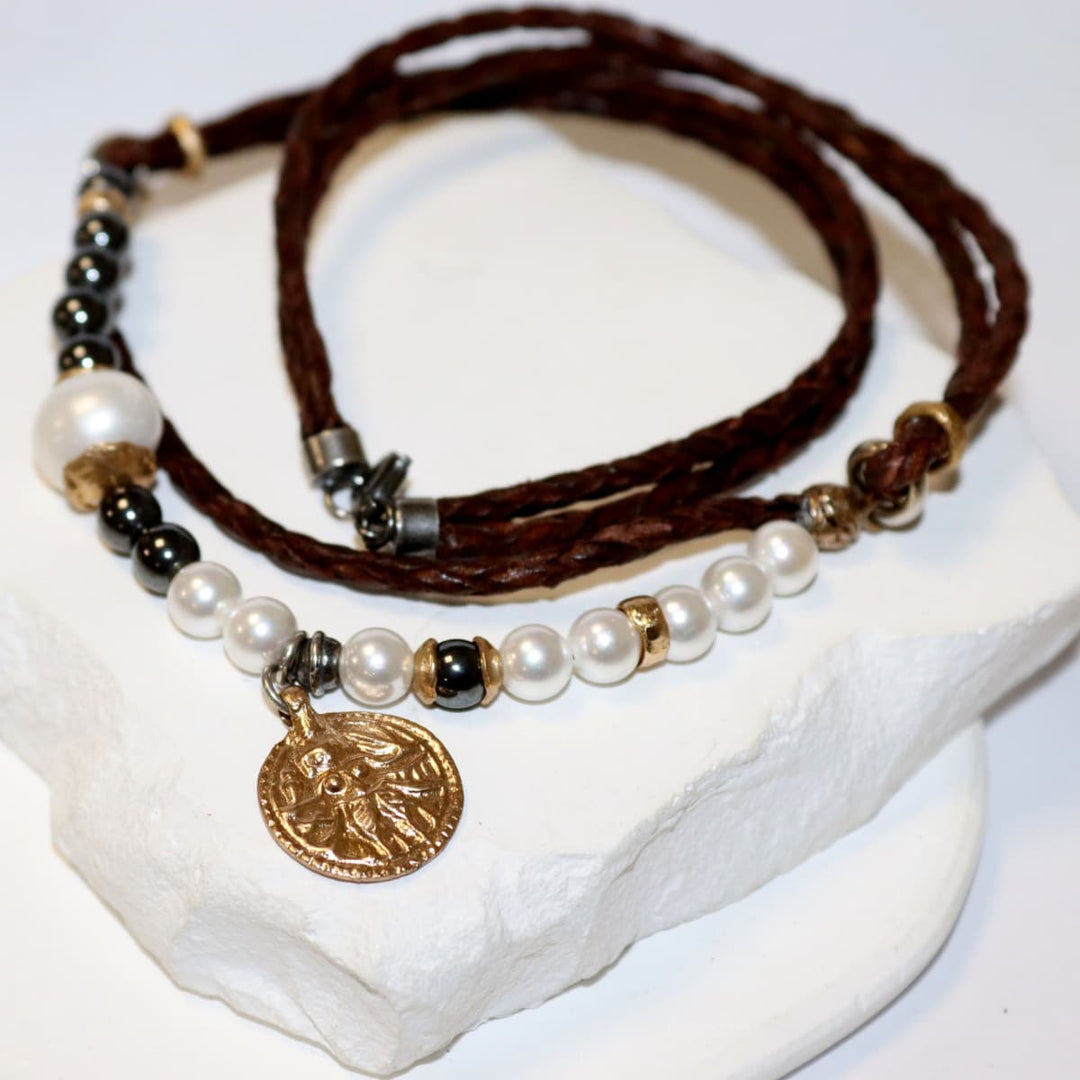 Collar Mujer Saida con Plata 925, bronce, cuero, perlas de agua dulce y hematites