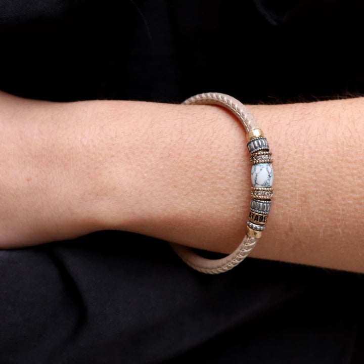 Laliana women's bracelet in beige leather and 925 silver