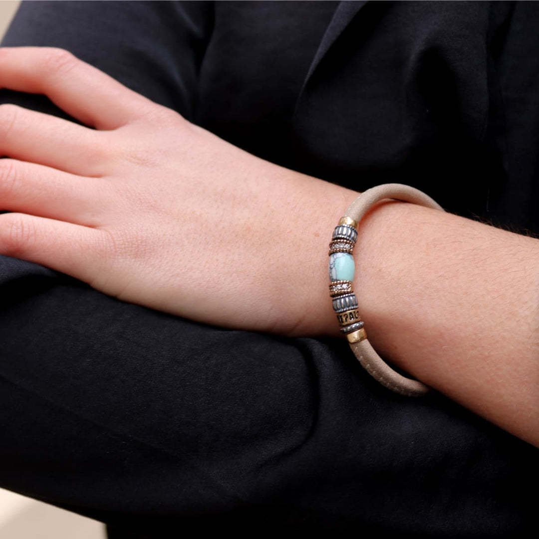 Laliana women's bracelet in beige leather and 925 silver