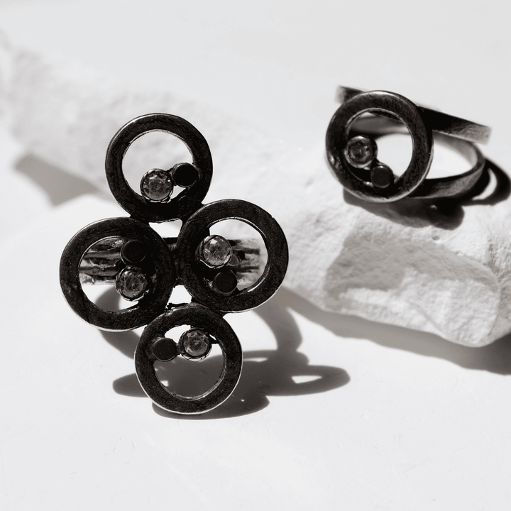 Anillo Mujer En con una espiral de plata 925 y un punto de bronce