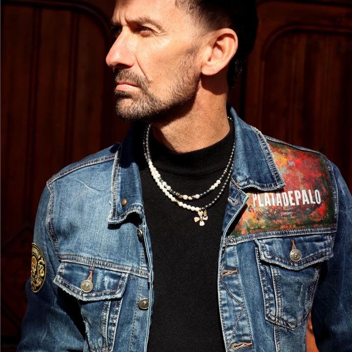 Collar Calavera Kasar de Plata 925, perlas de agua dulce y hematites