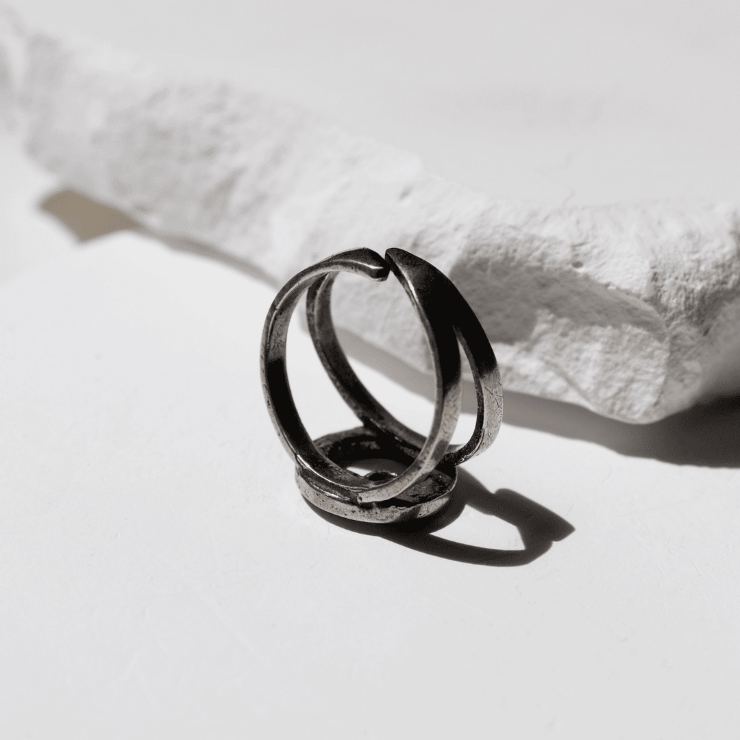 Anillo Mujer En con una espiral de plata 925 y un punto de bronce