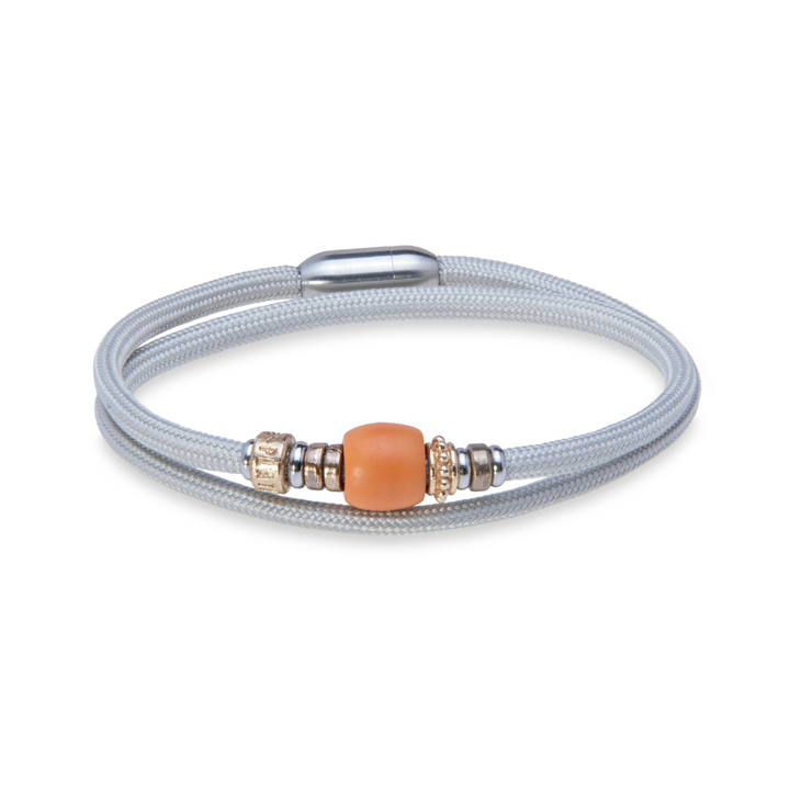 Pulsera doble de nylon gris con resina naranja Liriel