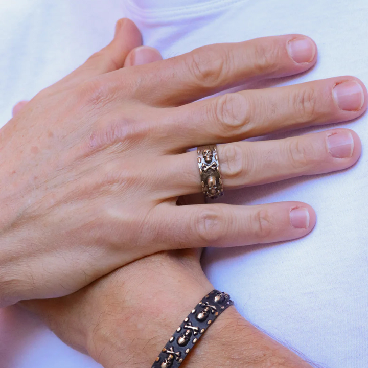 Arne Skull Ring