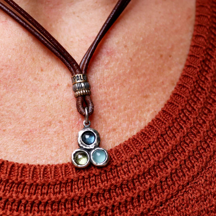 Kaiko women's leather necklace in 925 silver with aquamarine, green, and olivine.