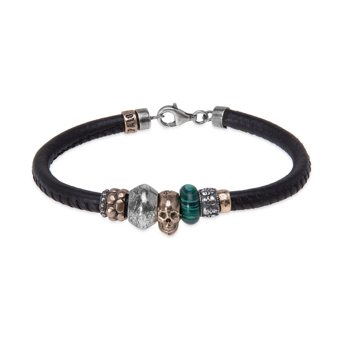 Pulsera Koshin de cuero con calavera de bronce y resina jade
