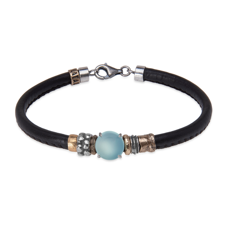 Komyo Damenarmband aus Leder und grünem Chalcedon