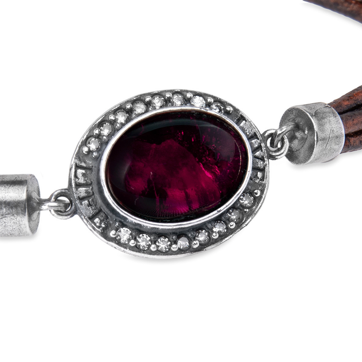 Kurai Damen-Lederarmband mit 925er Silbermitte und Granat- und Zirkonsteinen