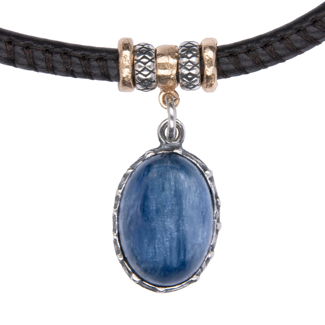 Raijin Damen-Lederhalskette mit Kyanit-Anhänger