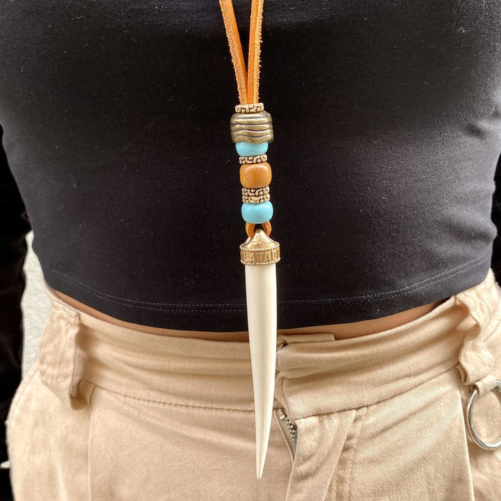 Collar Serla de cuero 4