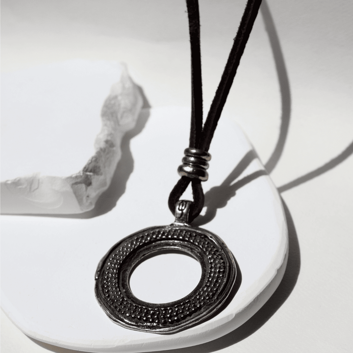 Tetsu Women's Leather Necklace with 925 Silver Circle Pendant 