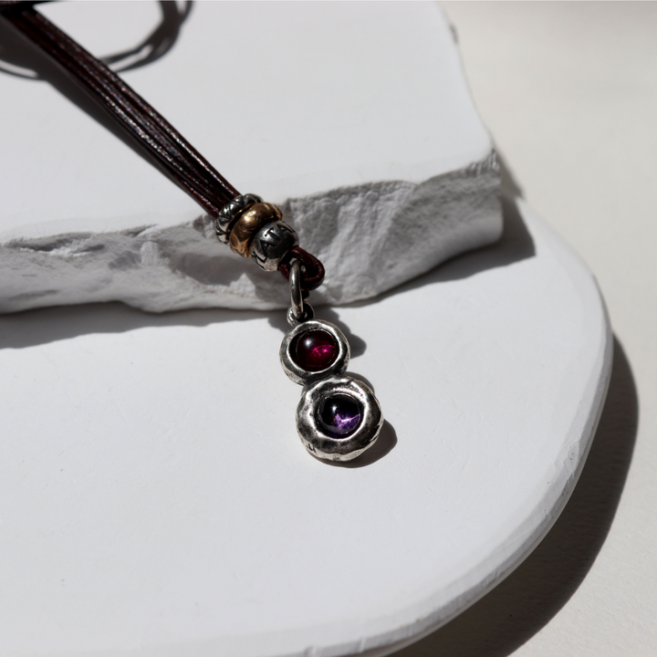 Kage women's leather necklace with 925 silver pendant and ruby ​​and amethyst 