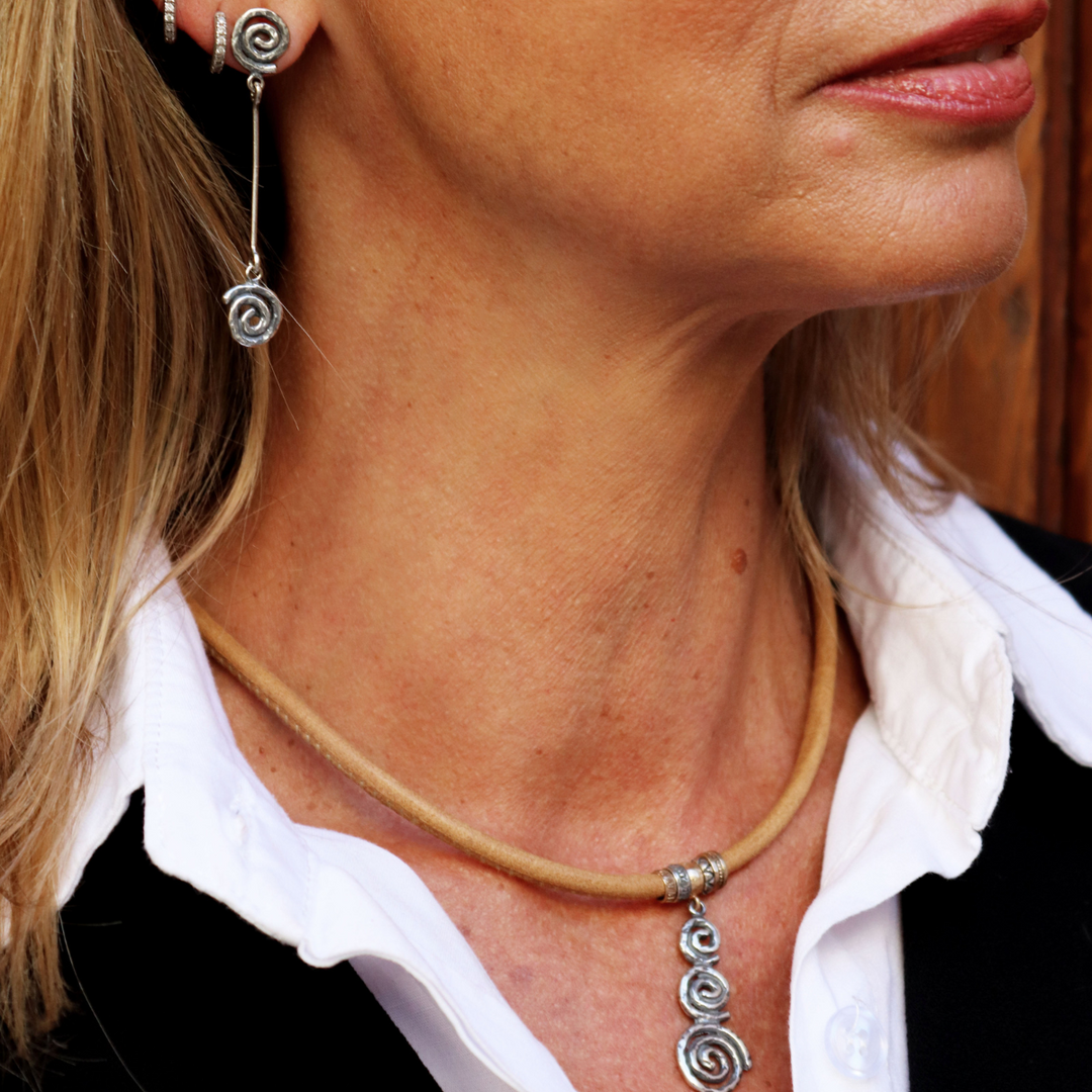 Pendientes Mujer Yamiyo colgantes largos con epirales de plata 925