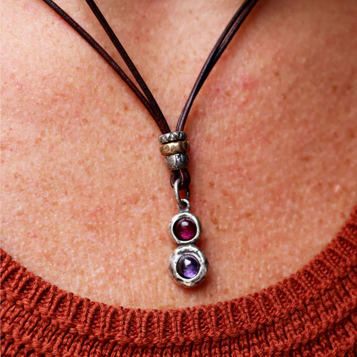 Kage women's leather necklace with 925 silver pendant and ruby ​​and amethyst 