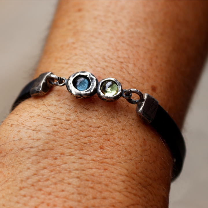 Shinkai Damen-Lederarmband mit 925er Silbermitte und Aquamarin und Olivin